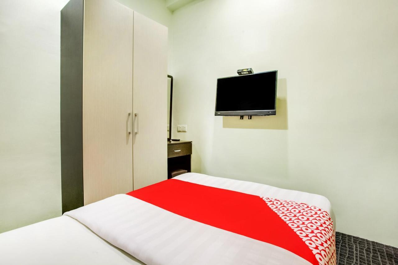 Hotel Oyo 89652 P Line Johor Bahru